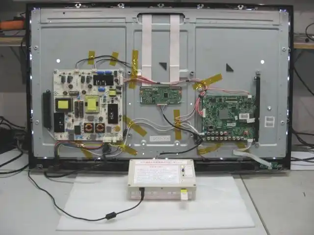 华升液晶电视维修驱动检测工具应用教程检测步骤实例