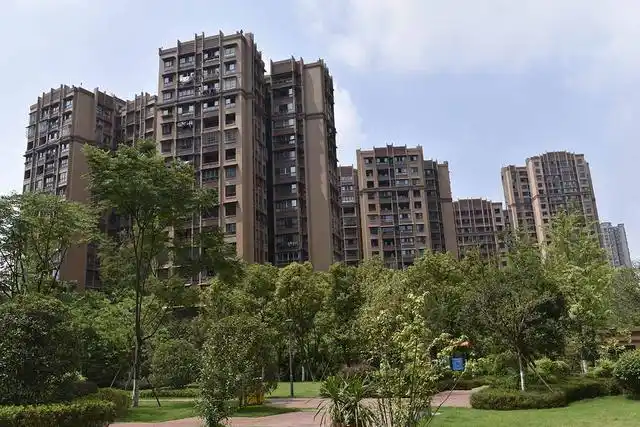 住在50层以上是一种什么感觉?四个意想不到!还有一个决定性因素