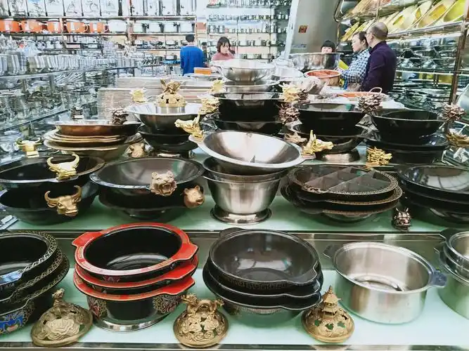 成都最大最老的陶玻酒店用品市场,劝你没事真的不要进去乱逛