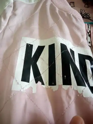 衣服上胶印如何去除,衣服是98%聚酯纤维,2%涤纶,本来用酒精就行