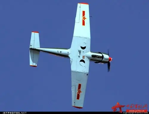 标签:初教六中国龙螺旋桨飞机