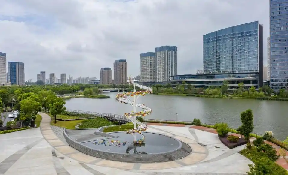 上海松江五龙湖公园 上海松江五龙湖公园,一个如诗如画的城市绿洲