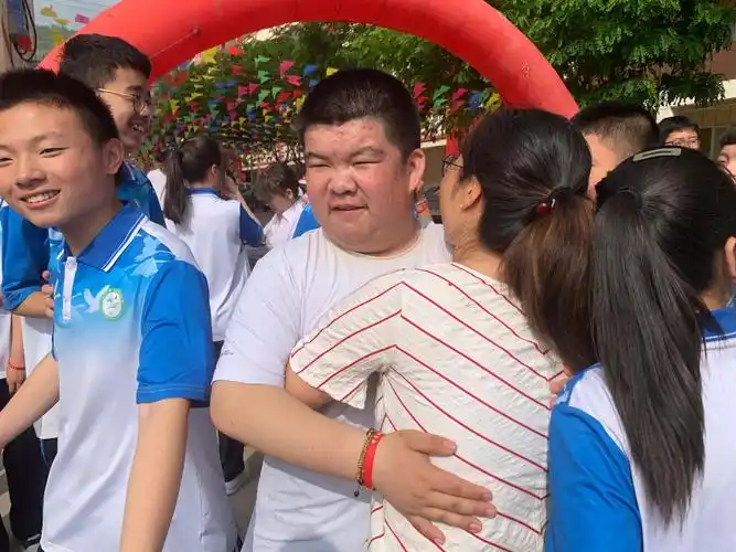 清涧县昆山中学举行2021届毕业典礼(图7)