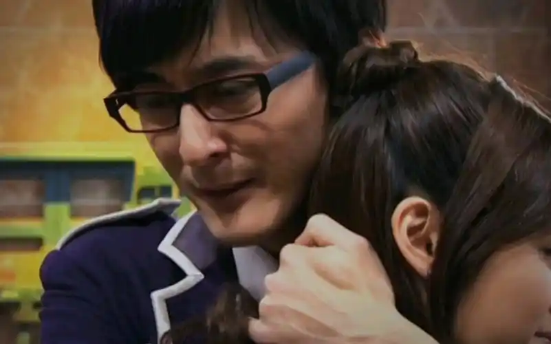 谜亚星帝蒂娜的爱至死不渝