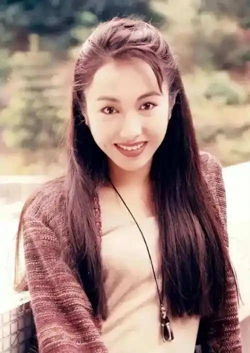 演员黎姿:不后悔嫁给残疾丈夫,一家5口3人残疾,照顾到现在