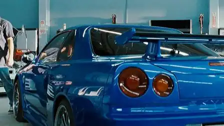 布莱恩这次能赢的,毕竟开的是战神gtr