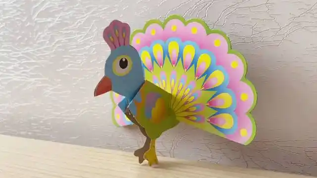 「手工制作」一只开屏的"立体孔雀"