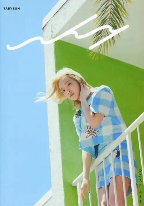 泰妍《why》时期特建专辑