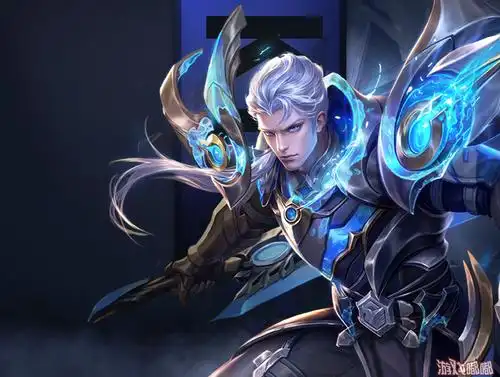 王者荣耀荣耀出新_王者荣耀"铠"卡热血登场 帅出新天际