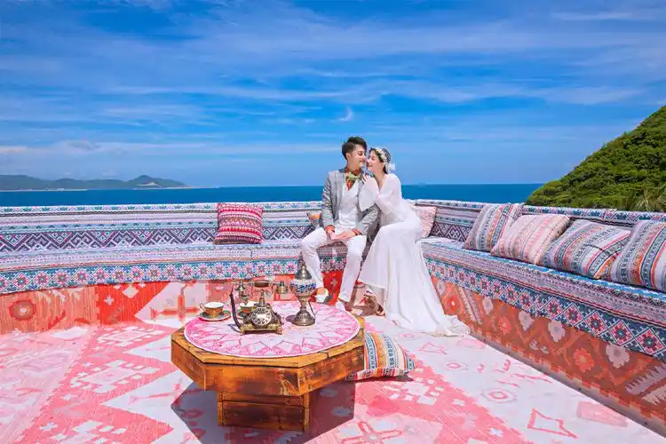 三亚旅拍婚纱照哪家好?签订合同前新人需明确的事项又有哪些呢?