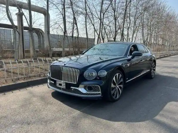 宾利轿车飞驰雅度版高配 港口现车