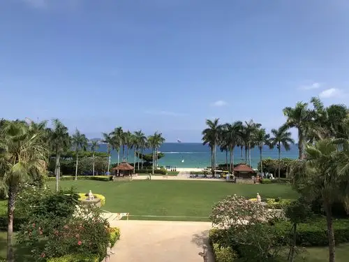 亚龙湾万豪度假酒店