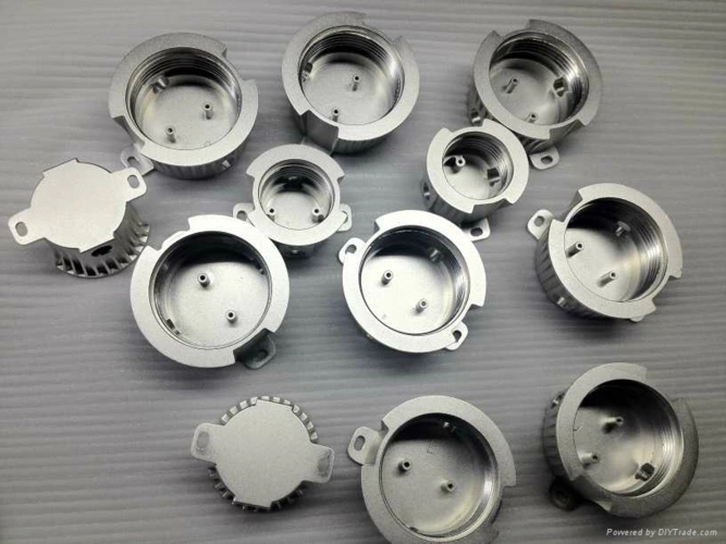 目前所用材料:axson聚氨酯树脂,hei-cast聚氨酯树脂.