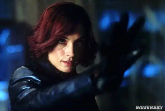 重启后的《x战警》系列中,琴·格雷由《权力的游戏》中三傻饰演者索菲