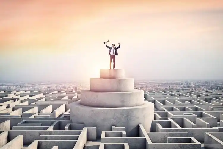 我姓成,名功,叫我成功就好了