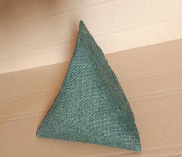 轻奢高端方便抛接沙袋腰部训练铁沙掌铁砂袋练掌体育投掷铁沙袋鹰爪功