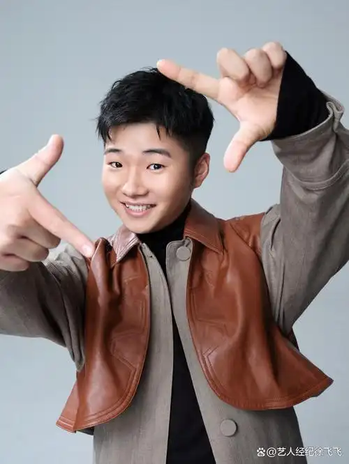 白小白的音乐作品和影视作品,都展现出了他独特的艺术风格和个人魅力.