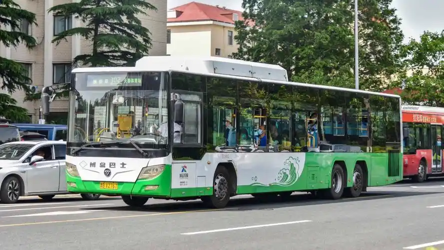 青岛公交302路福田bj6140c8ctd运行实录(鲁br2283)