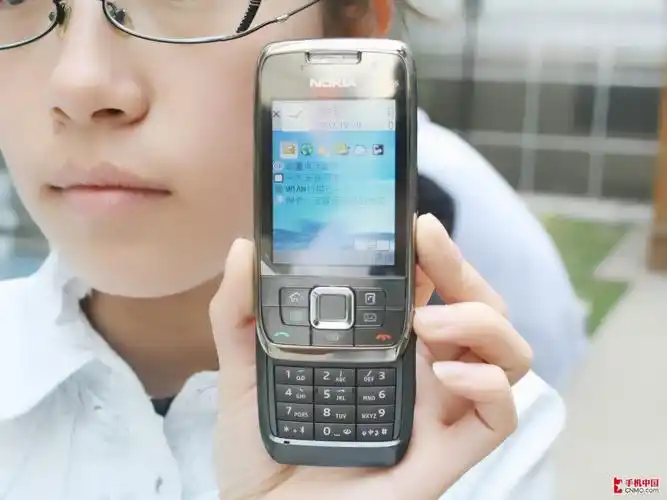nokia/诺基亚 e66 滑盖按键联通3g经典怀旧收藏学生戒网老人手机 黑色