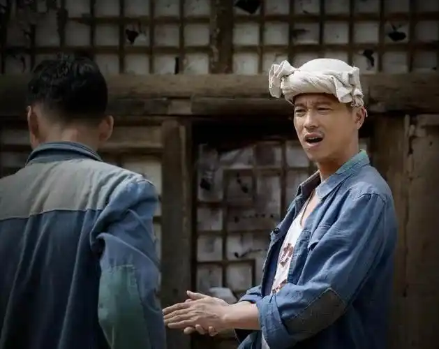 平凡的世界我们错就错在让自己努力成为孙少安为此耗尽一生