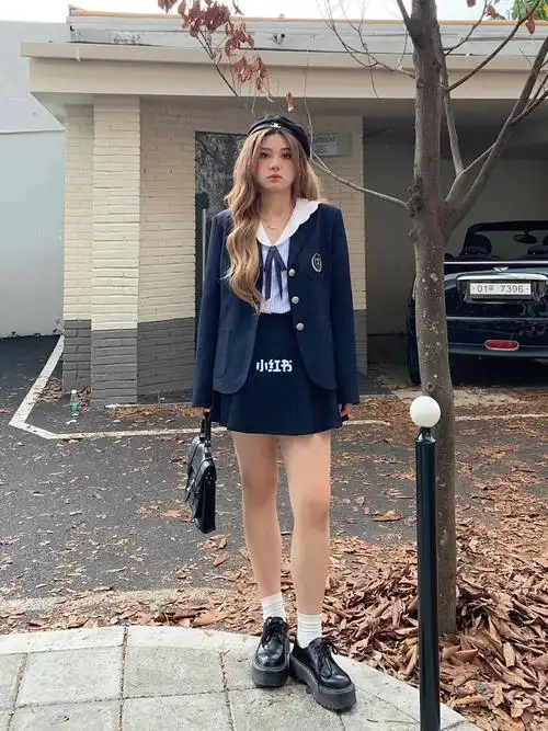 130斤肉肉女生返校这样穿显瘦又吸睛