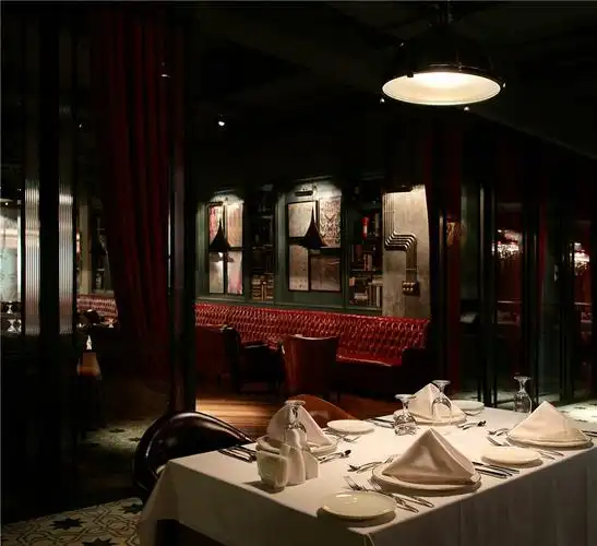 有情调的西餐厅装修图片600平美式西餐厅装修设计效果图