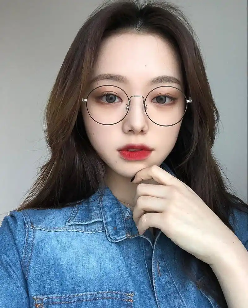 方脸戴圆框眼镜好看吗(方脸戴大框眼镜好看吗) - 医药经