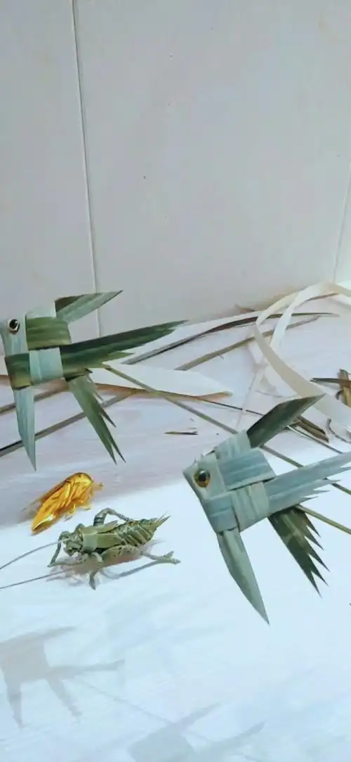 民间艺术#草编小鱼教程,超简单,一看就会,#亲子手工#幼儿园手工作业