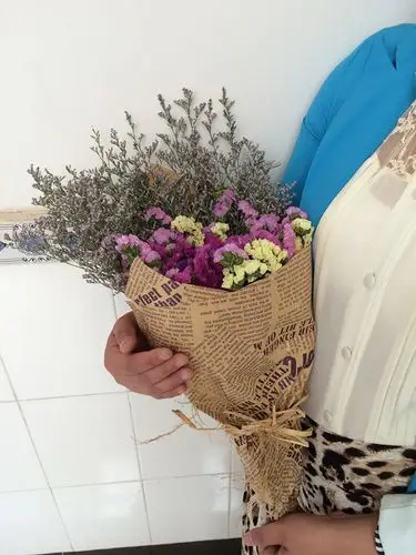 云南勿忘我鲜花干花真花情人草包装花束毕业照拍照道具送人礼物