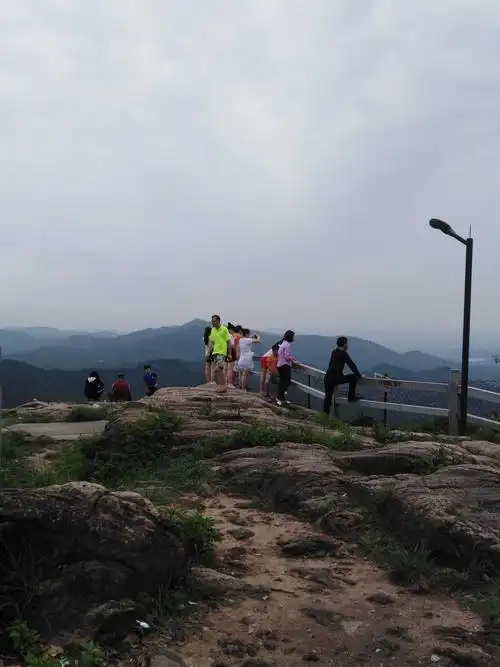 盘古王公园游记组诗