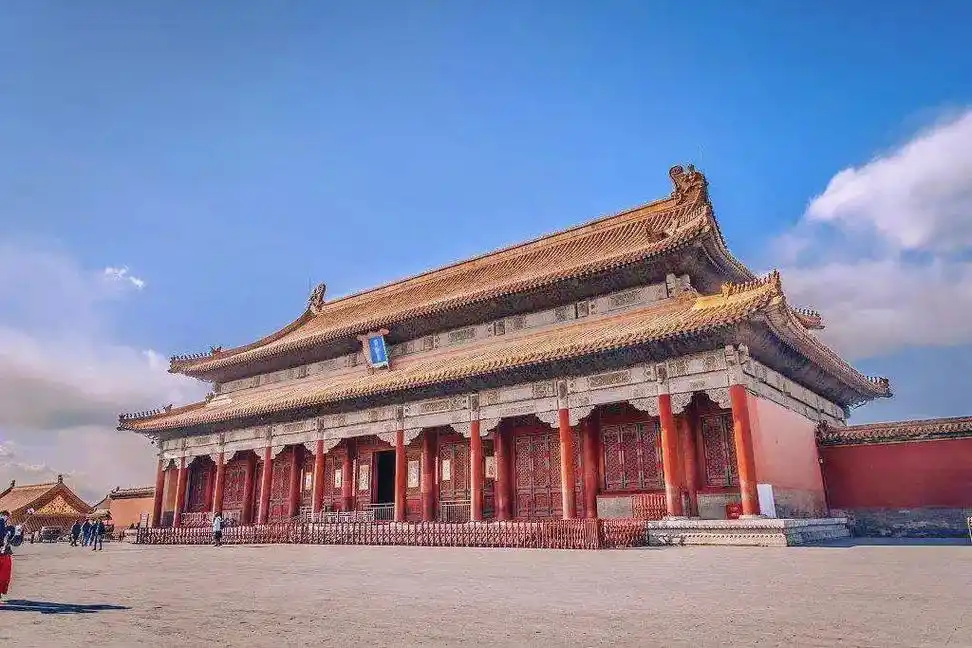 保和殿.保和殿  明永乐十八年(1420年)建成,几经焚毁, - 抖音