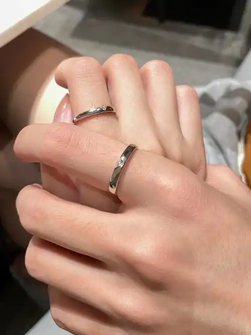 好甜好甜这寓意弥补了我的嘴笨 不会说情话送七夕礼物情侣戒指真的是