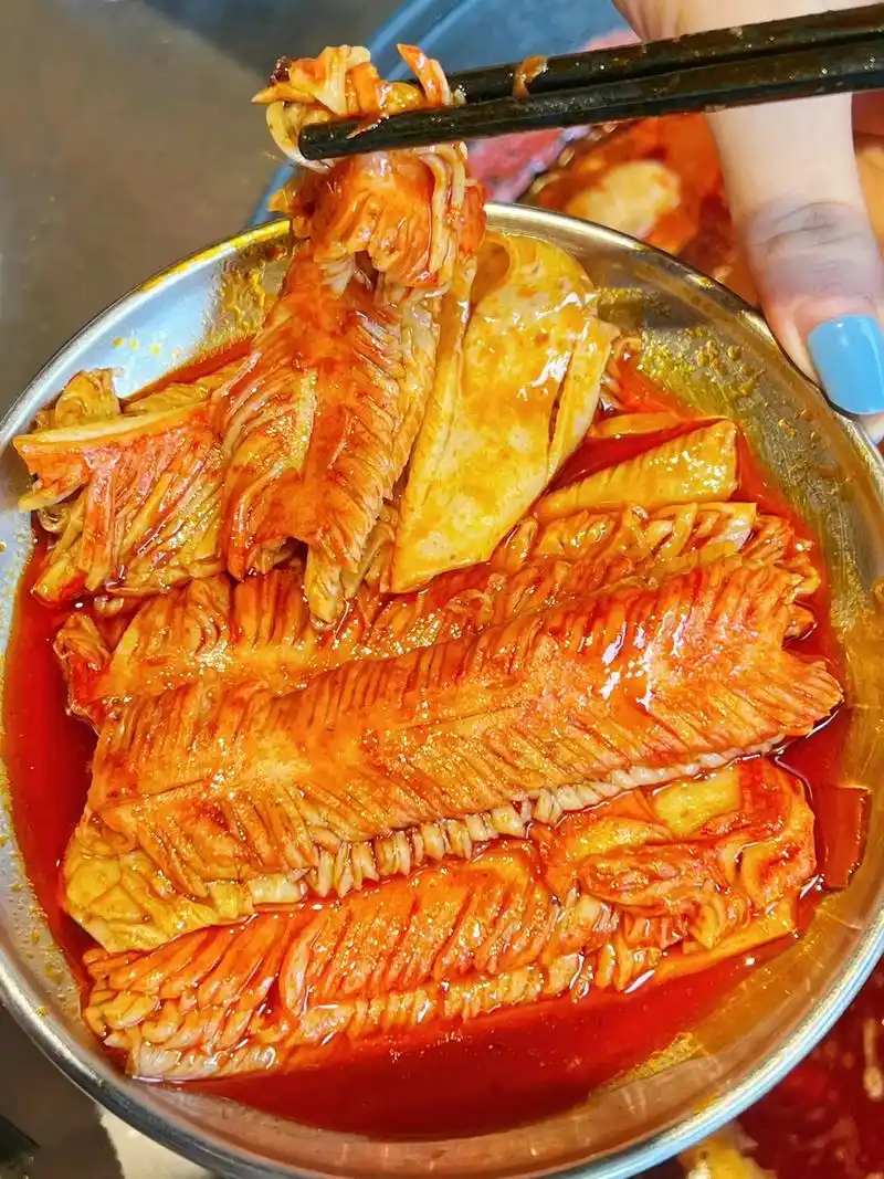 总要为了这个北海道蟹柳来一次大虎老火锅吧.