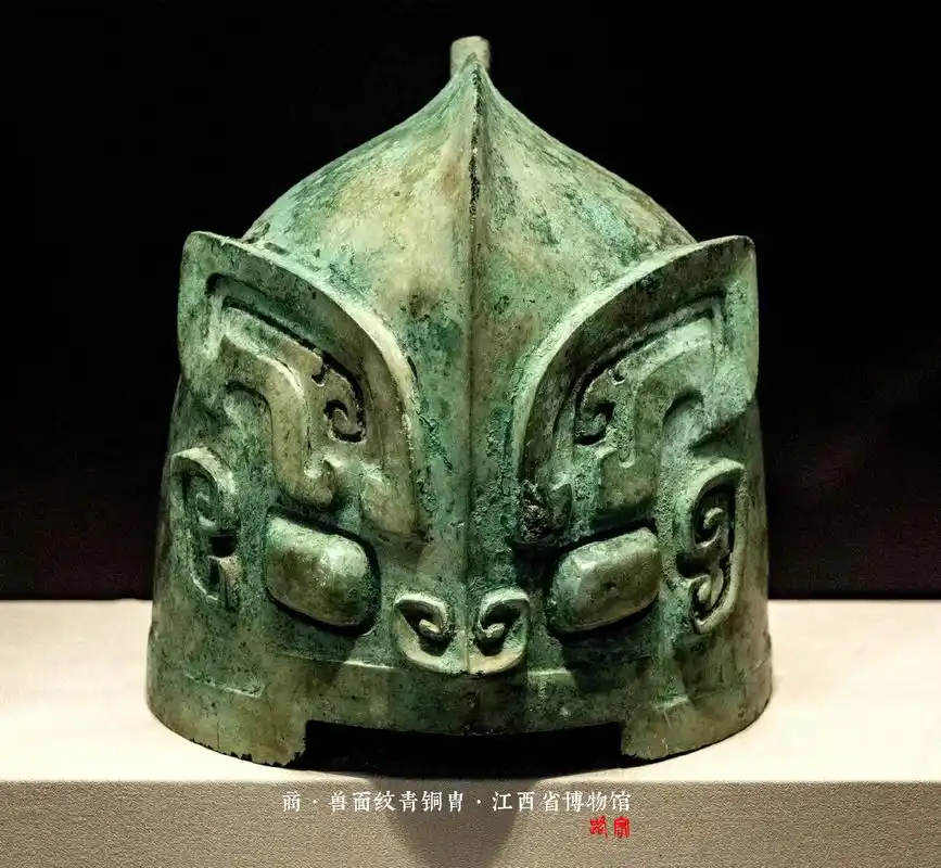 商.兽面纹青铜胄—兽面纹青铜胄1989年出土 - 抖音