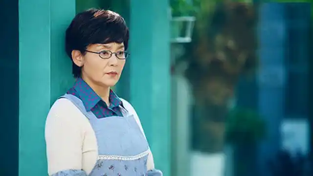 潘虹离婚后朱军若不是因为年龄差距太大一定会去追求你