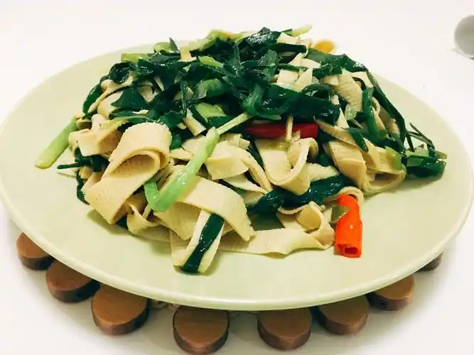 千张炒韭菜