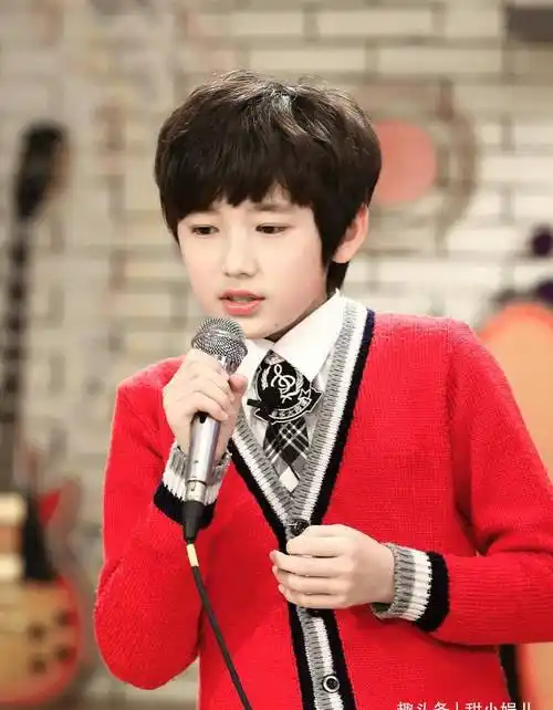 宋亚轩粉丝突破900万:此刻你独领风演技,值得被更多人看到_舞台_少年