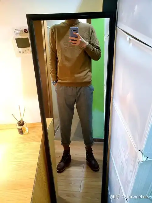 请问身高一米七二穿红翼875会不会显得很矮