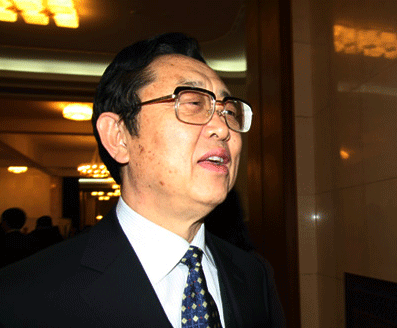 孙文盛:中国珠宝行业形势很好 销售额将继续增加