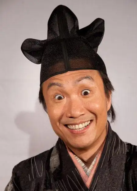 2015年2月12日,郑中基妻子余思敏在医院剖腹产,生下一子.