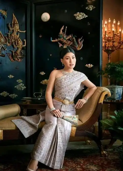 泰国王室思蕊梵待遇直追帕公主