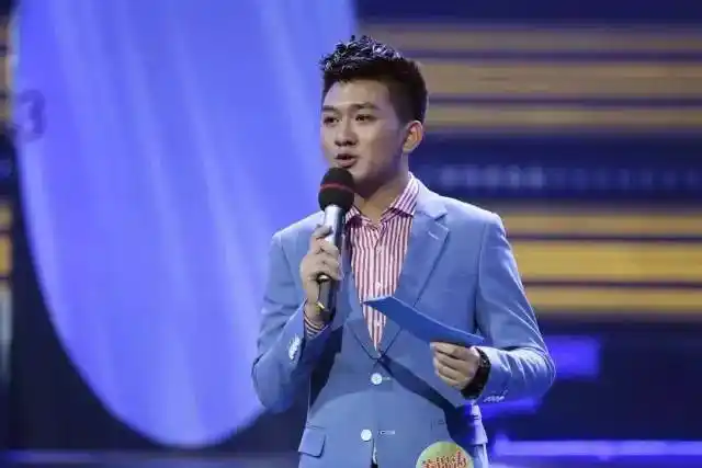 董锦涛星主播 冠军恭喜董锦涛夺冠,马慧,植欣分别夺得亚军和季军!