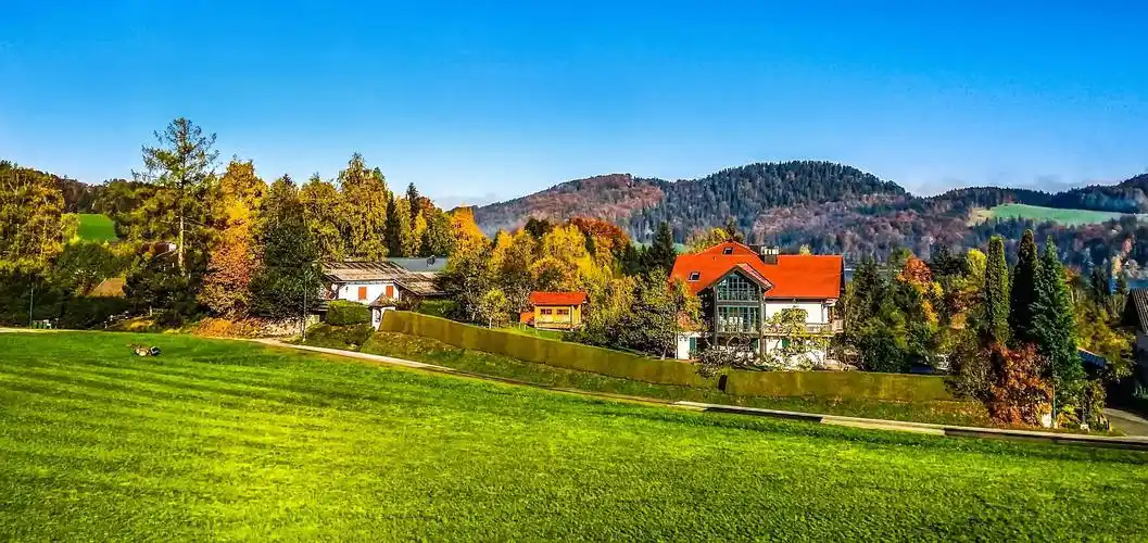 景色旎丽的乡村田园风光