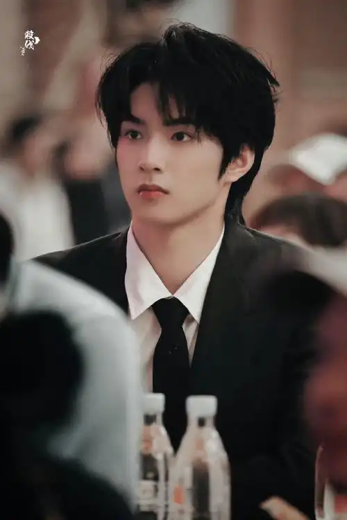 刘耀文提名百花奖最佳新人##刘耀文马上进组