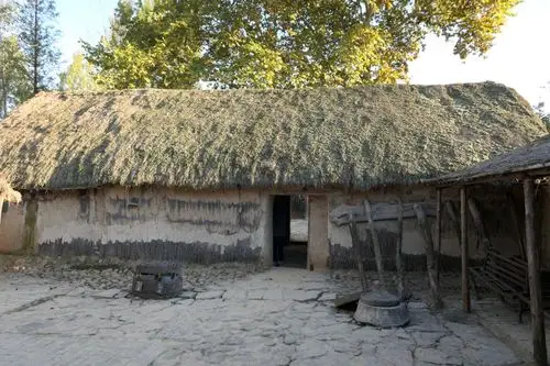 去了农村改革先驱村安徽凤阳县小岗村