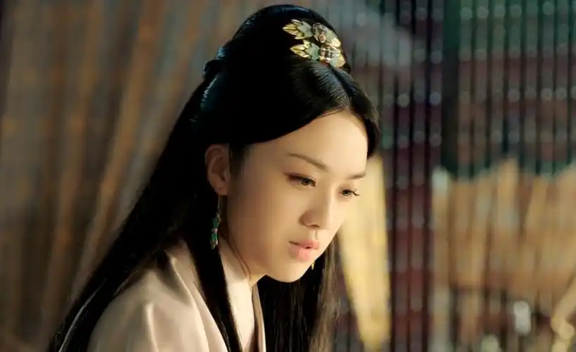 很不错的,剧中还有很多的实力派的演员加盟,比如说主演朱亚文和汤唯