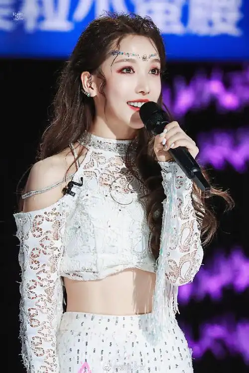 姜贞羽造型#《创造营2020》第二次公演舞台姜贞羽的造型太惊艳了,算