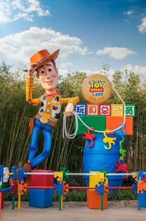 喜大普奔上海迪士尼玩具总动员主题园区今日开幕尝新攻略在此