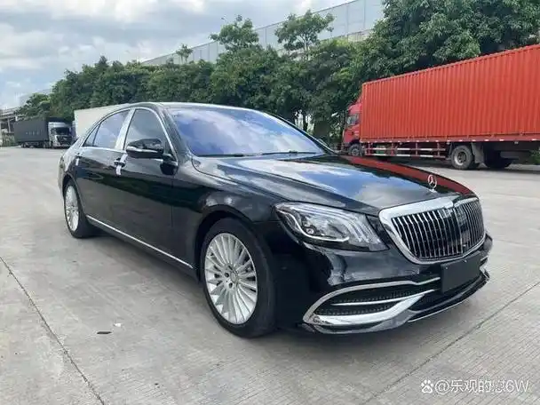 20款奔驰s500l全款31万为驾驶者带来极致的舒适度和驾驶乐趣