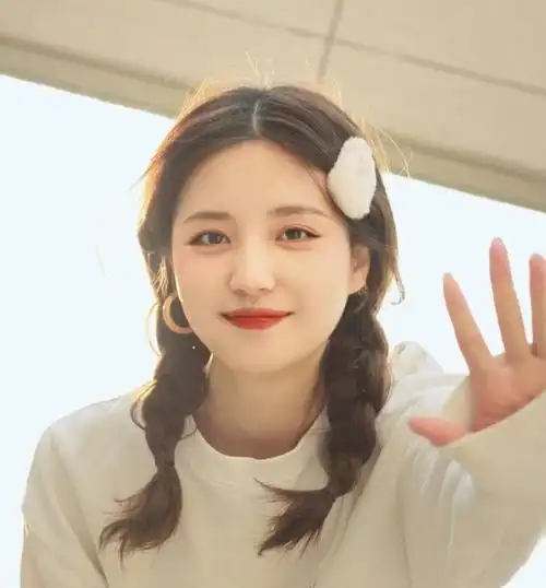 圆脸大胖妹通过化妆这么变美女(圆脸女生更适合"日系妆",瘦脸明显又